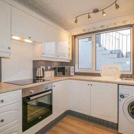 The Neuk Apartment Елджин Екстериор снимка