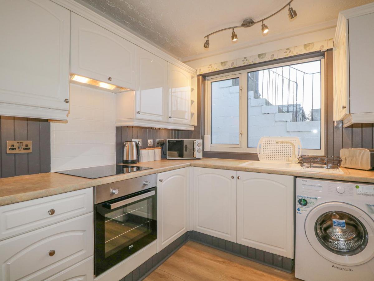 The Neuk Apartment Елджин Екстериор снимка